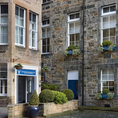 Leonardo Edinburgh City-3